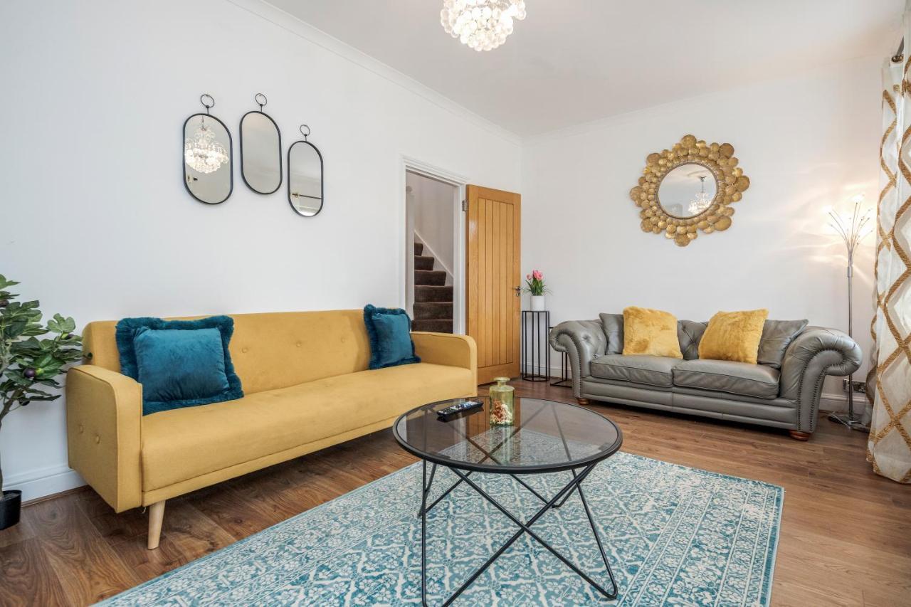 Entire Lovely Family Home With Parking, Wifi, Netflix, Self Check-In Λονδίνο Εξωτερικό φωτογραφία